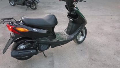 Ощутите свободу на Yamaha Jog SA36J черного цвета новинка на сайте scooterexpert.ru video 2023 06 16 12 25 31 frame at 0m13s