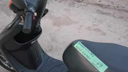 Ощутите свободу на Yamaha Jog SA36J черного цвета новинка на сайте scooterexpert.ru video 2023 06 16 12 25 31 frame at 0m37s