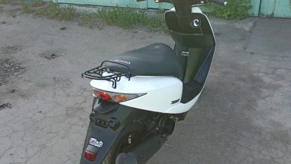Белый Honda Dio AF68 символ городской мобильности video 2023 06 13 01 22 06 frame at 0m18s