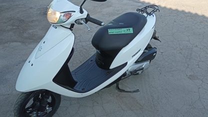 Белый Honda Dio AF68 - символ городской мобильности