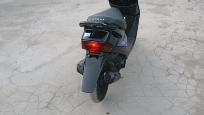 Если ты ищешь надежный и эффективный скутер то Honda Dio AF28 ZX это твой выбор video 2023 06 19 22 47 20 frame at 0m41s